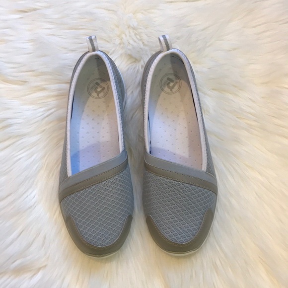 Propet Shoes - NIB Lightweight Sporty Slip On Espadrille